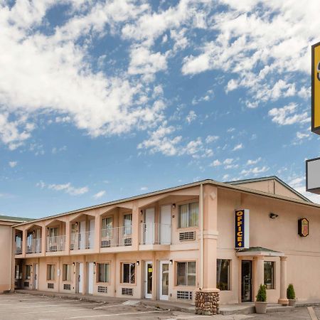 Super 8 By Wyndham Эванстон Экстерьер фото